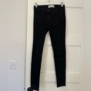 Black Abercrombie super skinny jeans